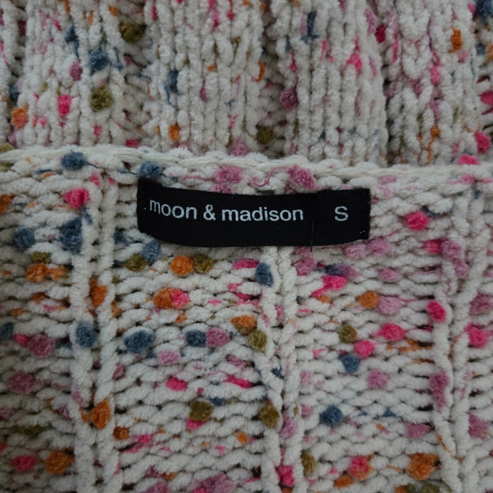 Moon & Madison Confetti Chenille Cable Knit Cropped Cardigan Small Winter Fall - Picture 11 of 12